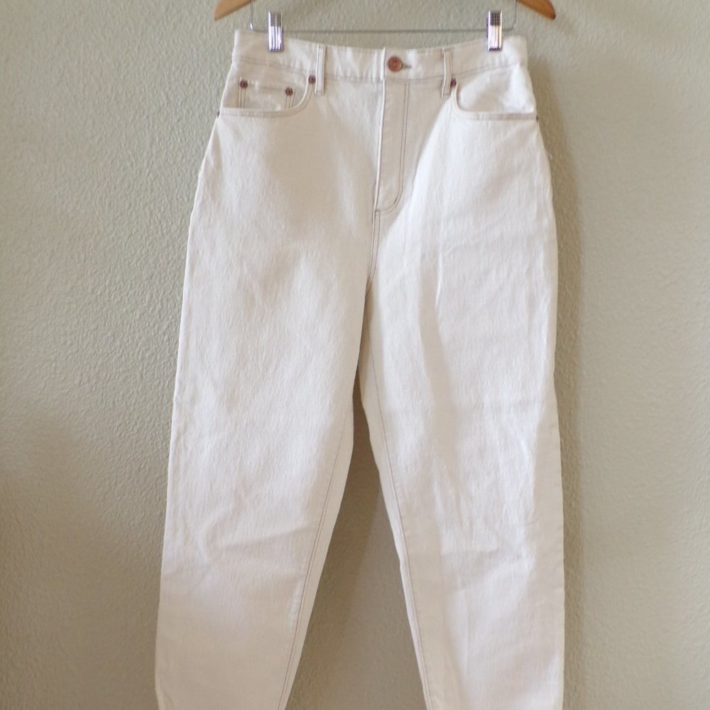 LOFT Curvy High Waist Boyfriend Jeans